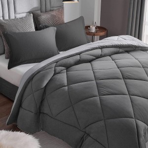 SMTE (220 cm x 230 cm) Reversible Comforter - Dark/Light Grey (Comforter)