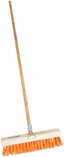 Garden Master Gutter Sweeperr Dry Wooden Handle Nylon Broom