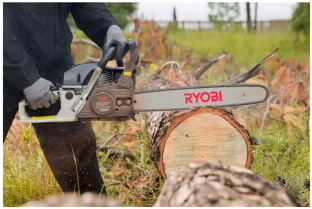Ryobi 45cc Fuel Chainsaw