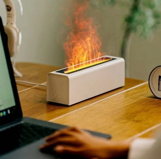 Amity Consulting Group 2025 New Flame Aroma Diffuser with Humidifier Portable Room Humidifier