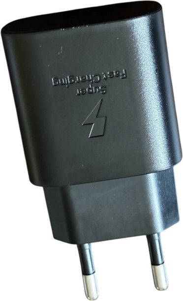 PENERGY FC-25B PD 3 A Multiport Mobile Charger with Detachable Cable