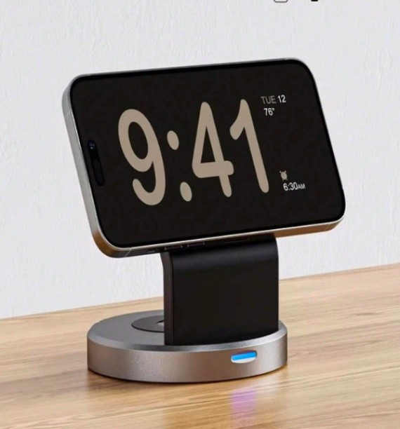 3 IN 1 Charging Station D5 Mobile Charger with Detachable Cable