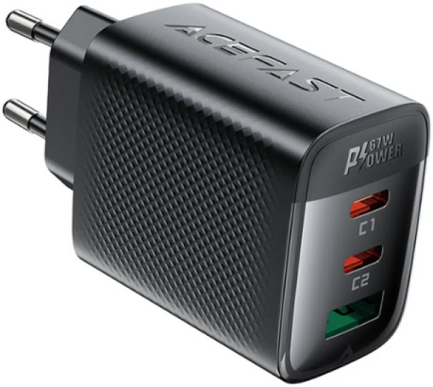 ACEFAST Fast Charge Wall Charger PD67W GaN 15 A Multiport Mobile Charger with Detachable Cable