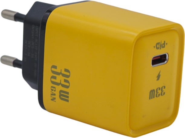 TechTic gan33 HyperCharge 3 A Mobile Charger with Detachable Cable