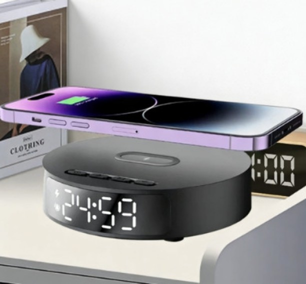 spark Charger clock wireless charging multi-function Multiport Battery Charger with Detachable Cable