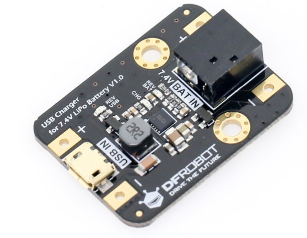 DFRobot DFR0564 Adaptive Charging 7 A Multiport Battery Charger with Detachable Cable