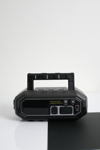 RUSSON J1205 Portable Jump Starter