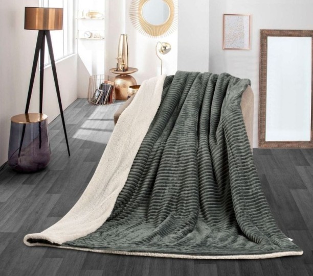 Solid Queen Fleece Blanket (200 cm x 230 cm) SOFT PLUSH (Fleece Blanket)