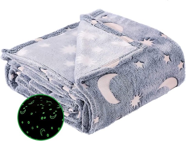 Generic (62 cm x 75 cm) Magic Glow In The Dark Blanket (Woollen Blanket)