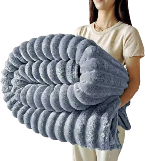 Generic (230 cm x 220 cm) STRIPES FLEECE BLANKET (220x230) (Fleece Blanket)