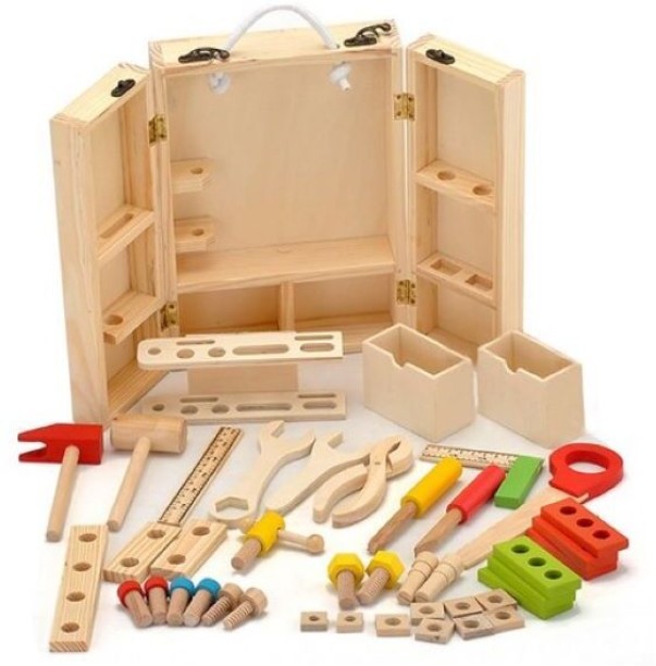 PSM1THREE Carpenters Toy Houses & Buildings