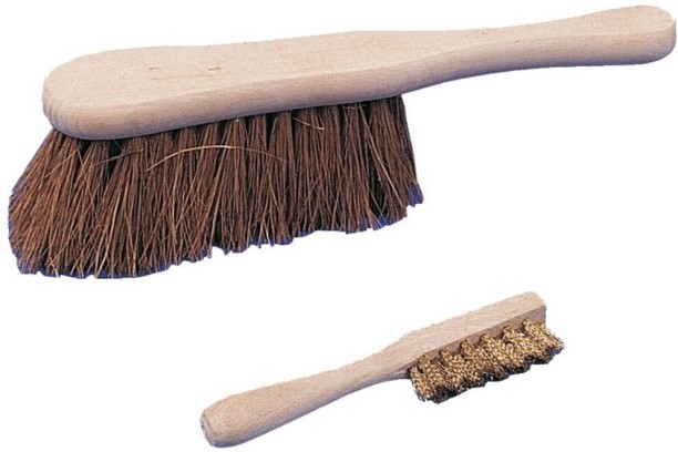Bassine Hand Brush Wet and Dry Wooden Handle Fiber Brush