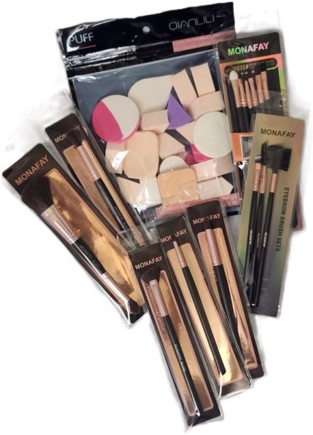 Kims Convenience Face Pack Brush