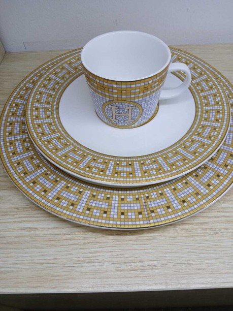 GENERIC Pack of 12 Ceramic HQ-4 Dinner Set