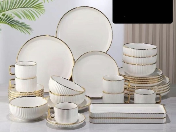 Mhome Pack of 32 Ceramic 13123 Dinner Set