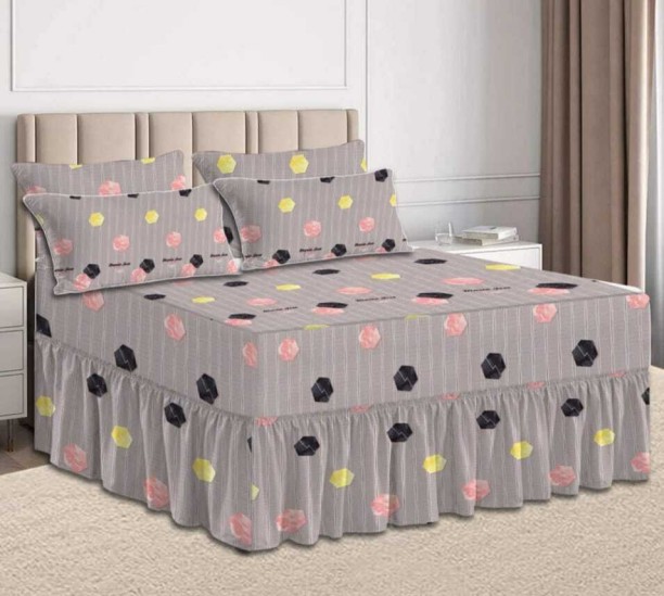 sunshine Plain Cotton Filled Flap Queen Size Pillow Protector