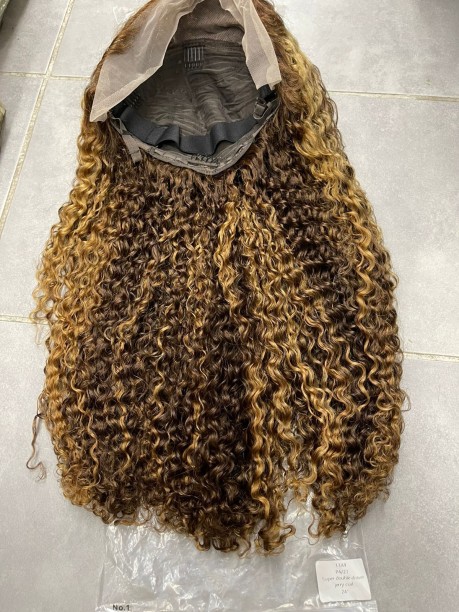 Non-branded Medium Hair Wig