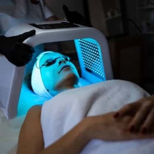 No Brand OmegaGlow Pro 7-Color LED Light Therapy Mask