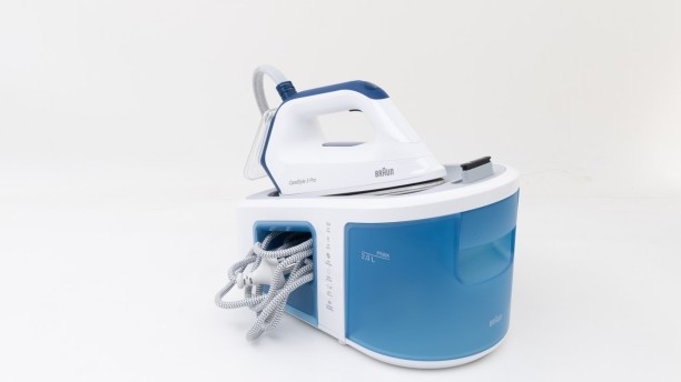 BRAUN CareStyle 3 Pro Steam Iron