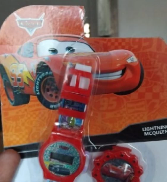 McQueen Disney Pixar Cars Lightning digital watch Educational Toys