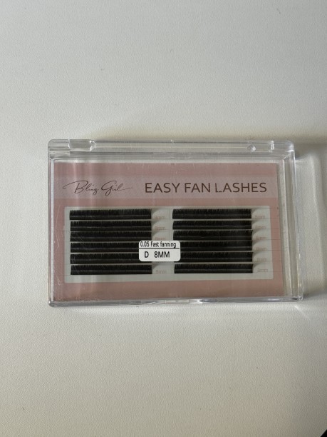 Bling Girl Easy Fan Lahes Size 8mm D curl 0.01 g