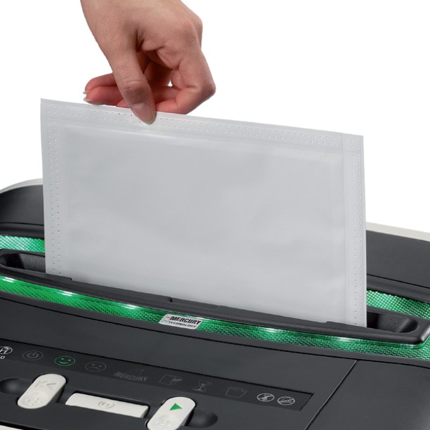 Rexel Shredder Oil Sheets (12 Pack)  Office Set