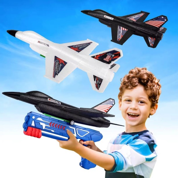 Kids-Up Outdoor Airplane Launcher Toy Jet F-16 Fighting Falcon Catapult Beach Toys & Play Sets