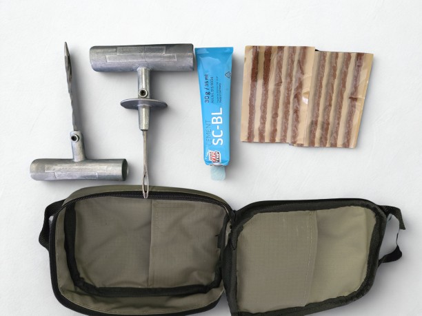 Imvubu 4x4 T/L-REPAIR-KIT Tubeless Tyre Puncture Repair Kit