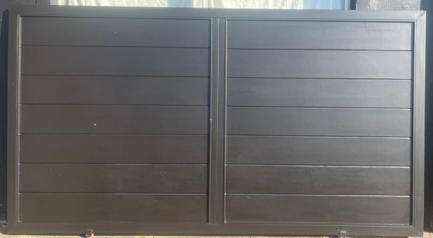 Ashwood FDGB Driveway gate Surface Mount Sliding Gates