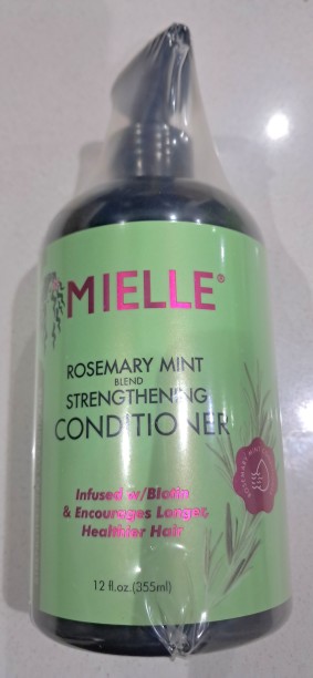 MIELLE Rosemary Mint Strengthening Shampoo Shampoo