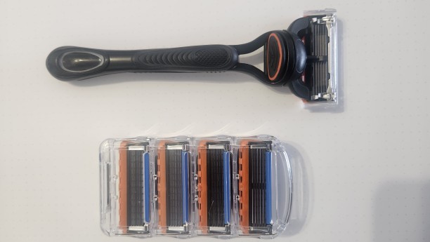Swishrazors Mens Razor and Blade Pack Men