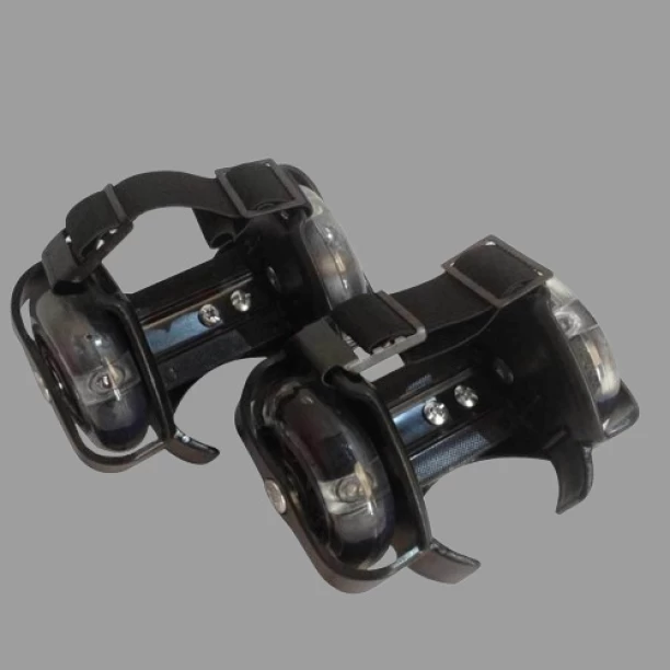 Perfect Dealz Flashing Roller Skates Shoe Skates - Size 7 UK