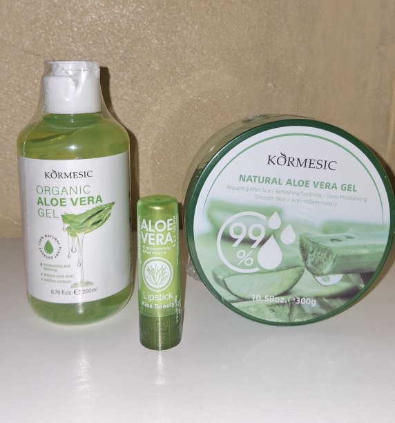 Tirhano Organic, Natural Aloe Vera Gel & Aloe Vera Lip balm