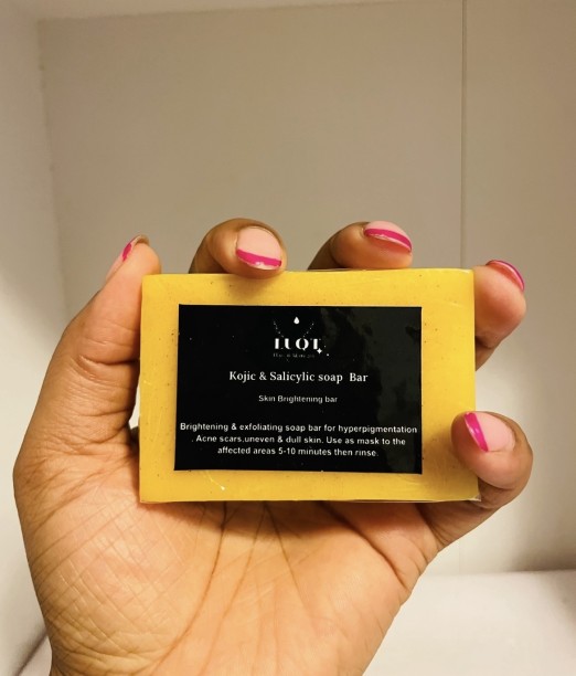 Luqt skincare Kojic & salicylic soap Lemon grass essential oil, tea tree essential oil