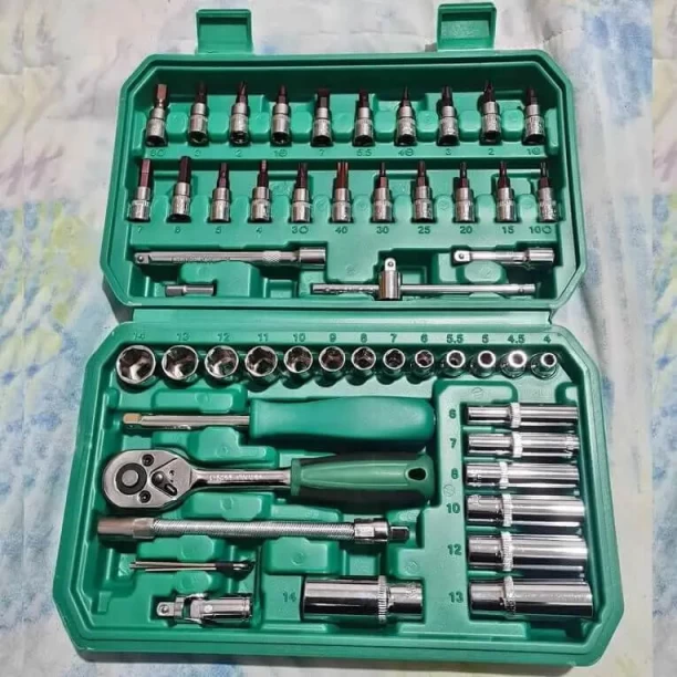 Perfect Dealz 53 Pieces 1/4" Socket Set Socket Set