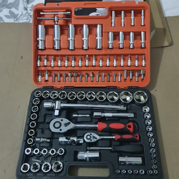 DEKECR-V 108 pcs Socket Set