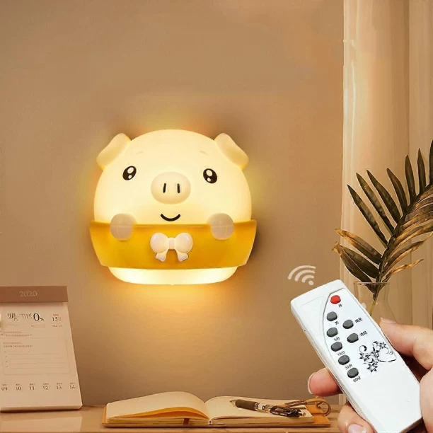 MAX Piggy Night Light for Kids, Silicone Cute Night Light Lamp, LED Rechargeable Kids Night Light Nurser Night Lamp