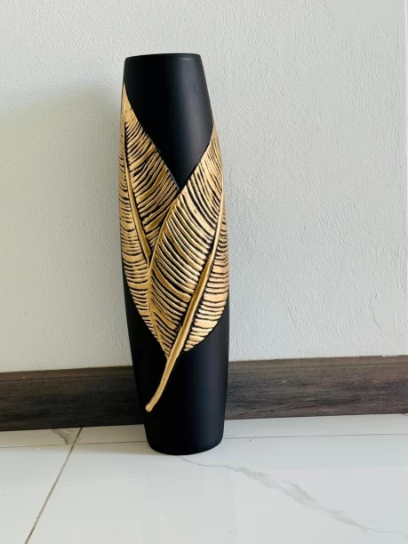 Vase ITEM #: 488 Porcelain Vase