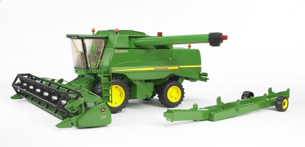 Bruder John Deere Combine Harvester T670i