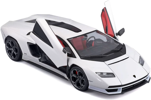 Bburago 1/24 Lamborghini Countach LPI 800-4 (20cm Long) - White