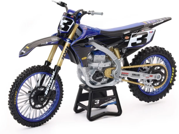New-Ray 1/12 Scale Star Racing Monster Energy Yamaha YZ450F 2022 - Eli Tomac #3
