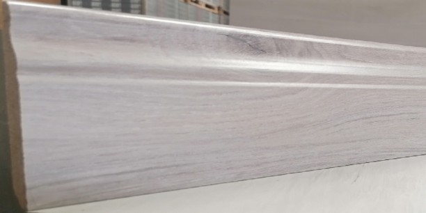 Pedross Skirting Powder Oak MDF Gloss Finnish 100mm x 14mm x 2400mm for Laminate Flooring