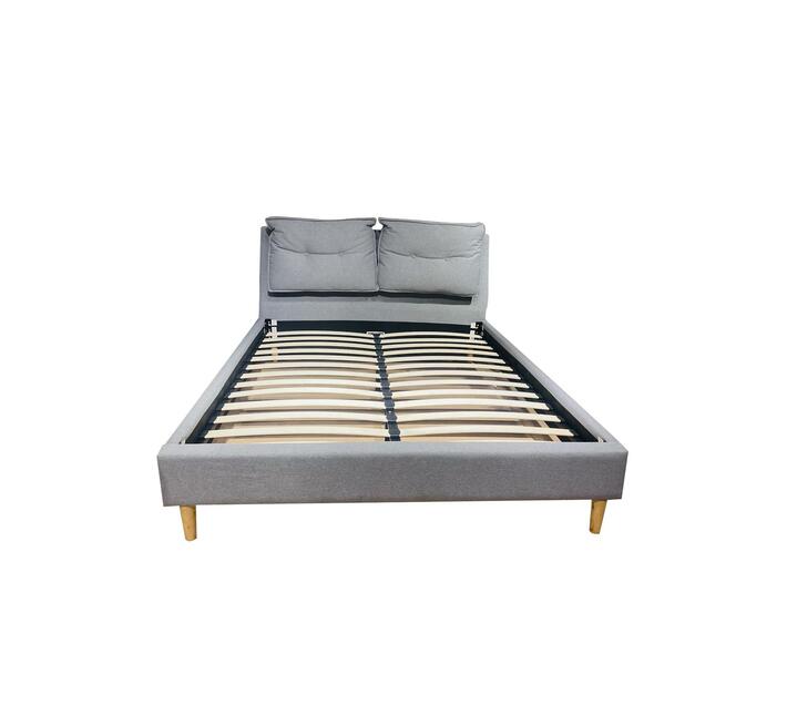 KC Queensize Bed Makro