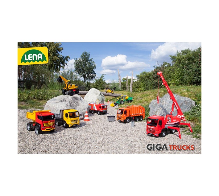 LENA Toy Tractor with Front Loader XL GIGA TRUCK Green/Yellow 62cm