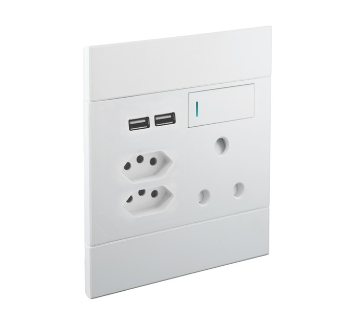 Major Tech 100 mm x 100 mm Veti 2 Euro USB Single Socket Electrical
