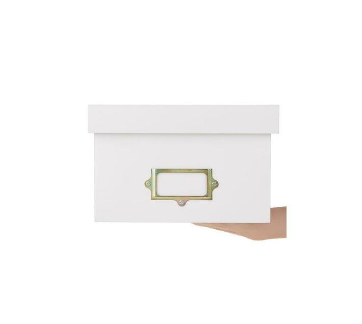 Shirt box white with label