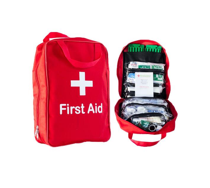 Regulation 7 First Aid Kit in Grab Bag Red (550 Persons) by Firstaider